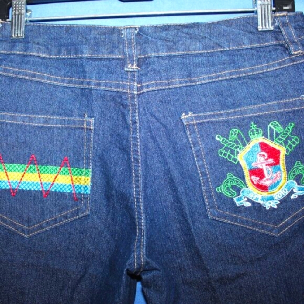 Gold Flava Jeans Embroidered Denim Shorts Blue Juniors 10